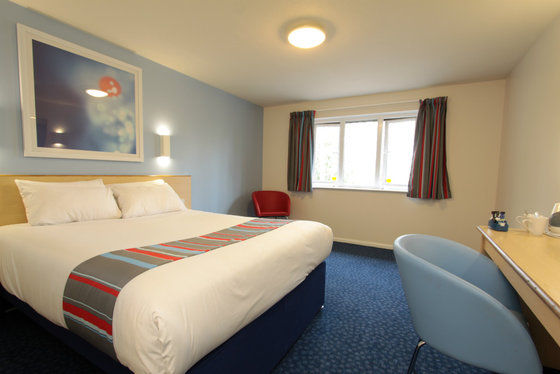 Travelodge Bath Central Стая снимка